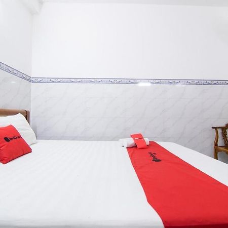 Reddoorz Hoang Tuan Hotel Ho Chi Minh City Exterior photo