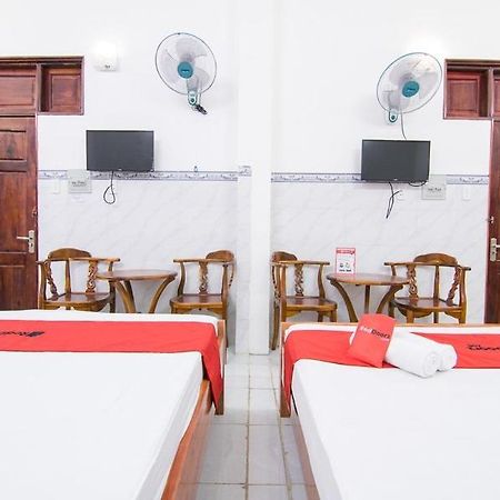 Reddoorz Hoang Tuan Hotel Ho Chi Minh City Exterior photo